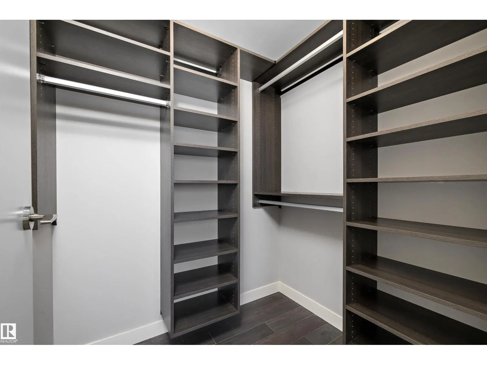 #1804 10226 104 ST NW