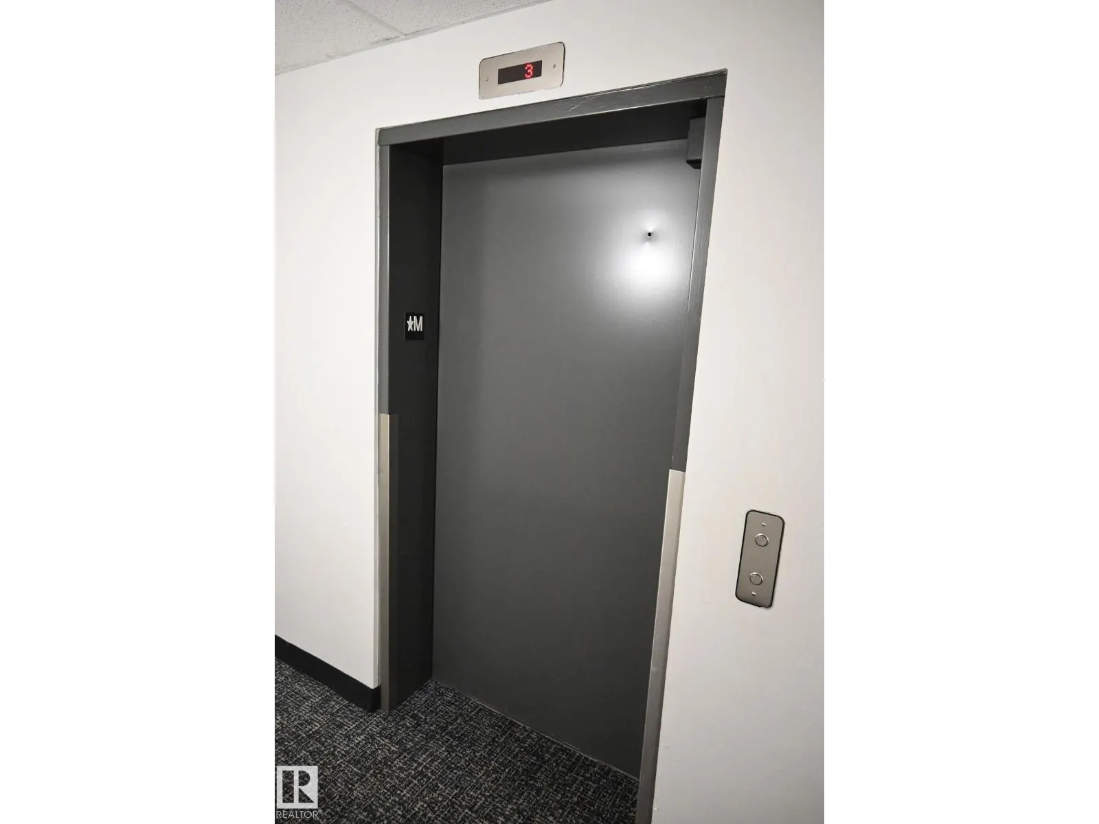 #316 5005 165 AV NW