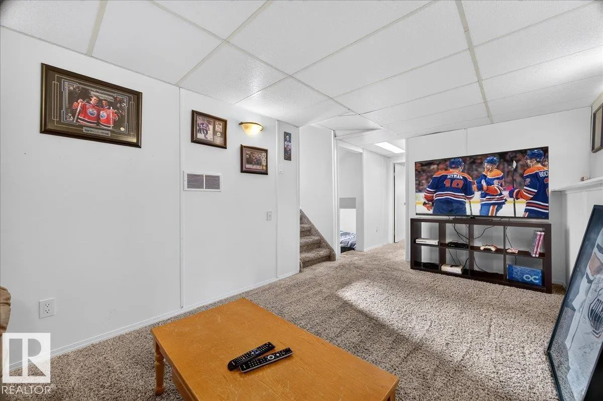 39 MCNABB CR