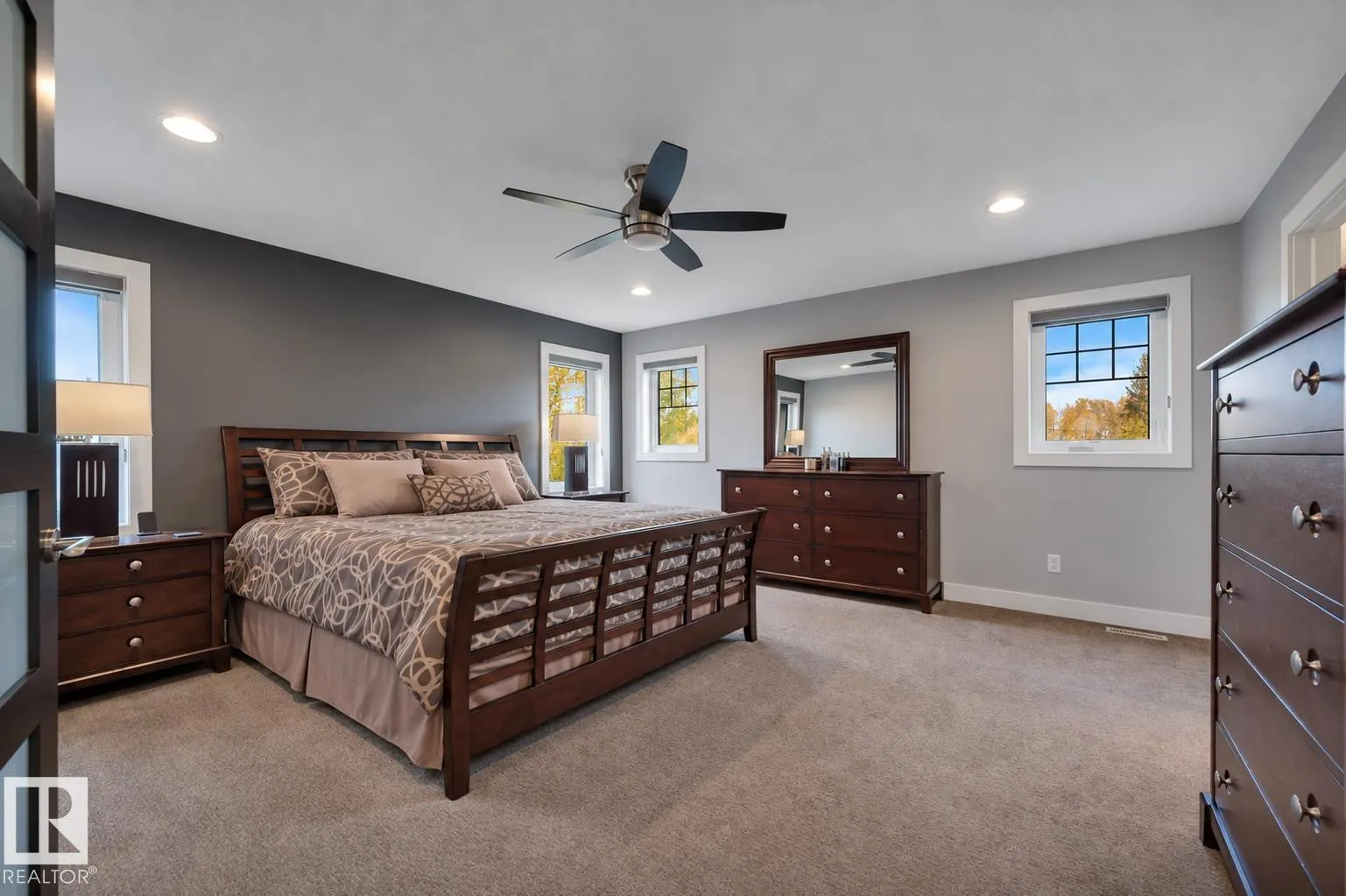 4431 KENNEDY CV SW