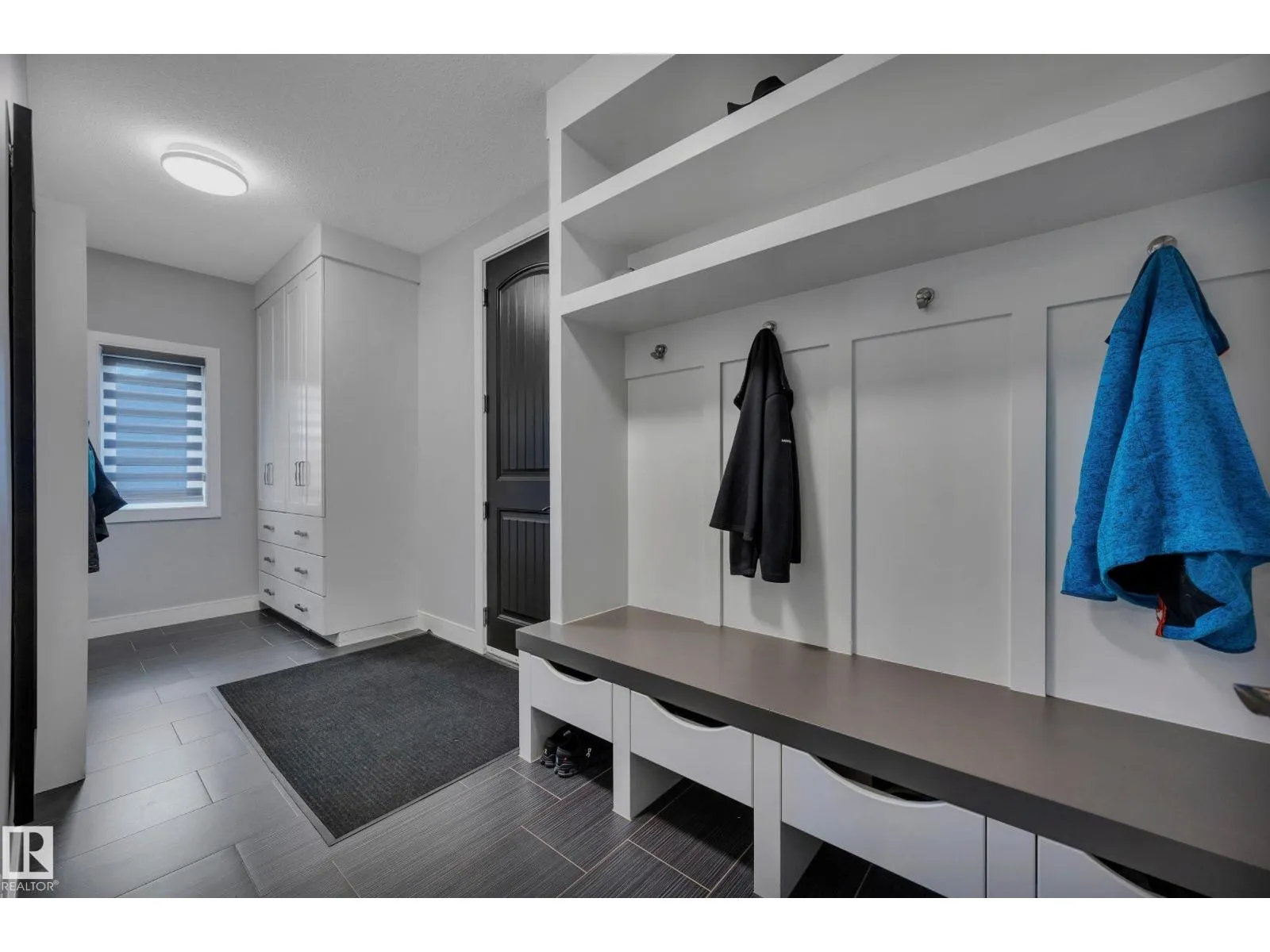 4431 KENNEDY CV SW