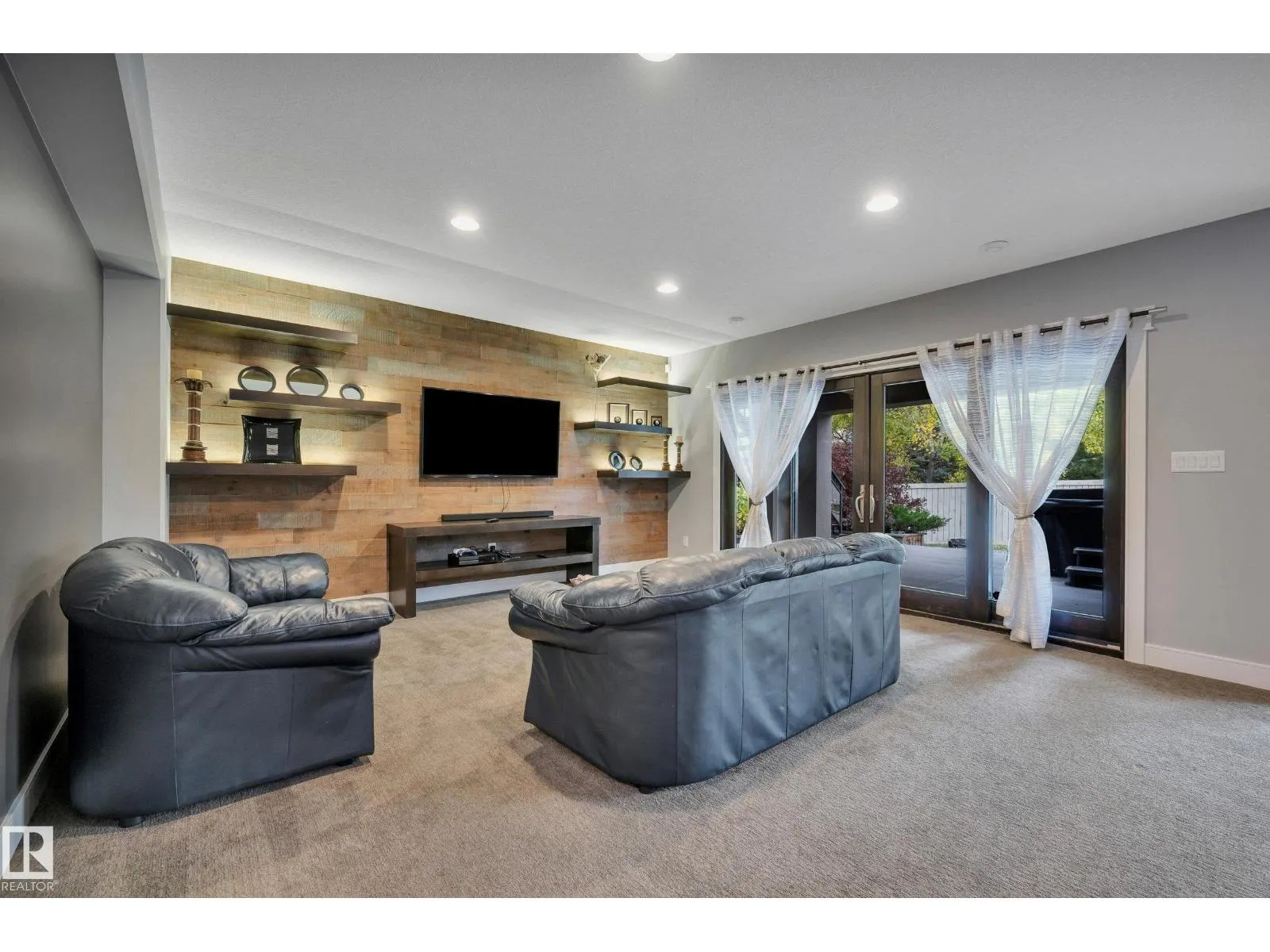 4431 KENNEDY CV SW