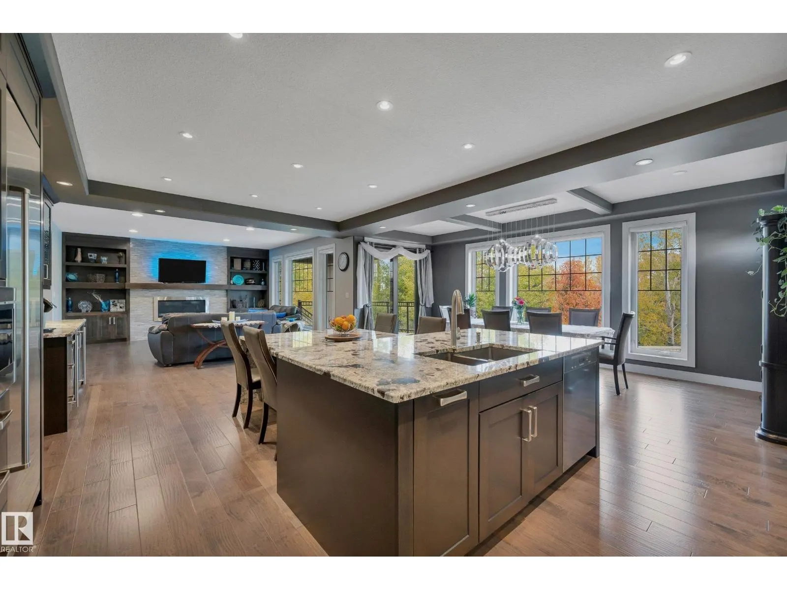 4431 KENNEDY CV SW
