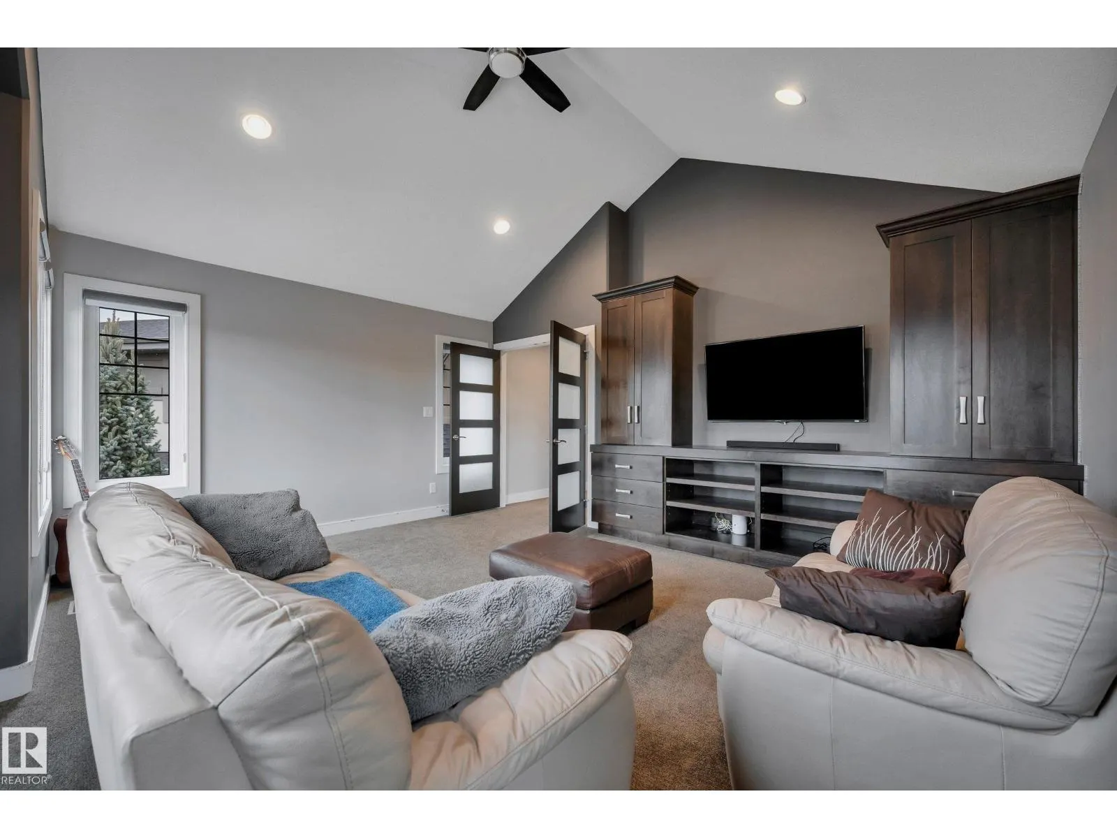 4431 KENNEDY CV SW
