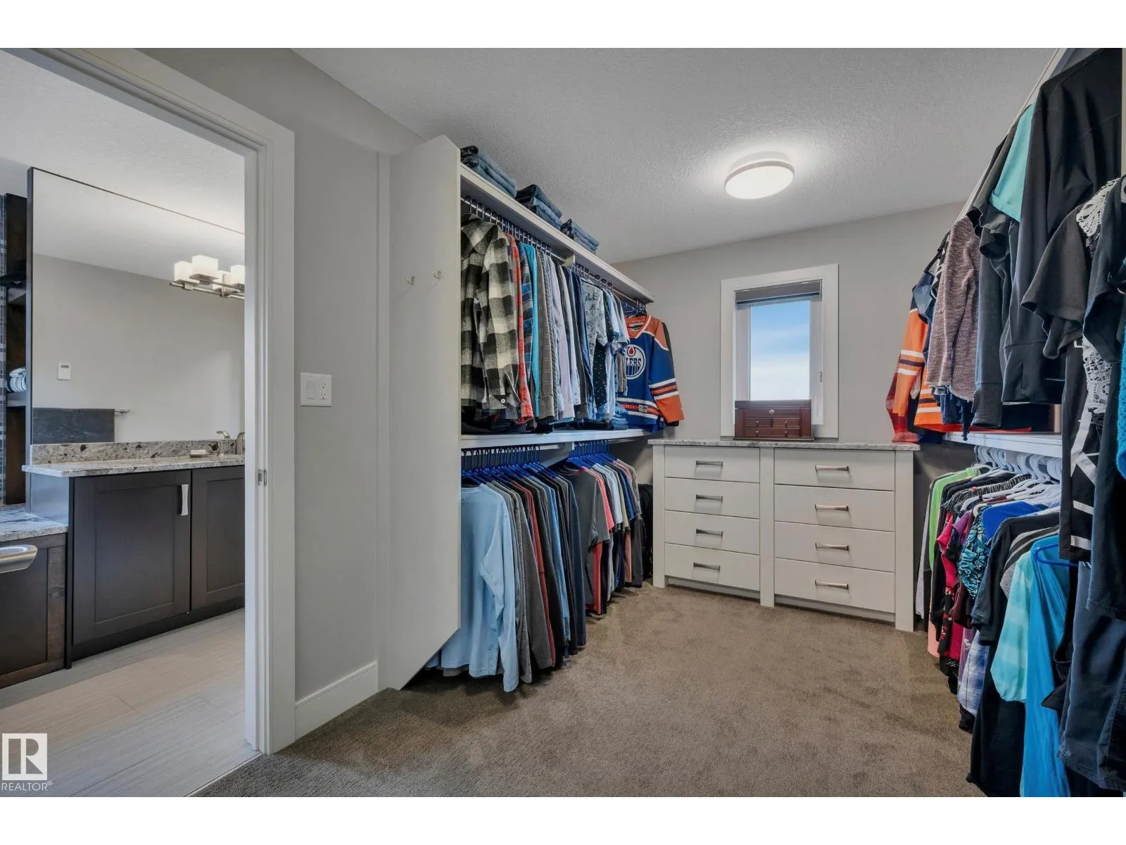 4431 KENNEDY CV SW