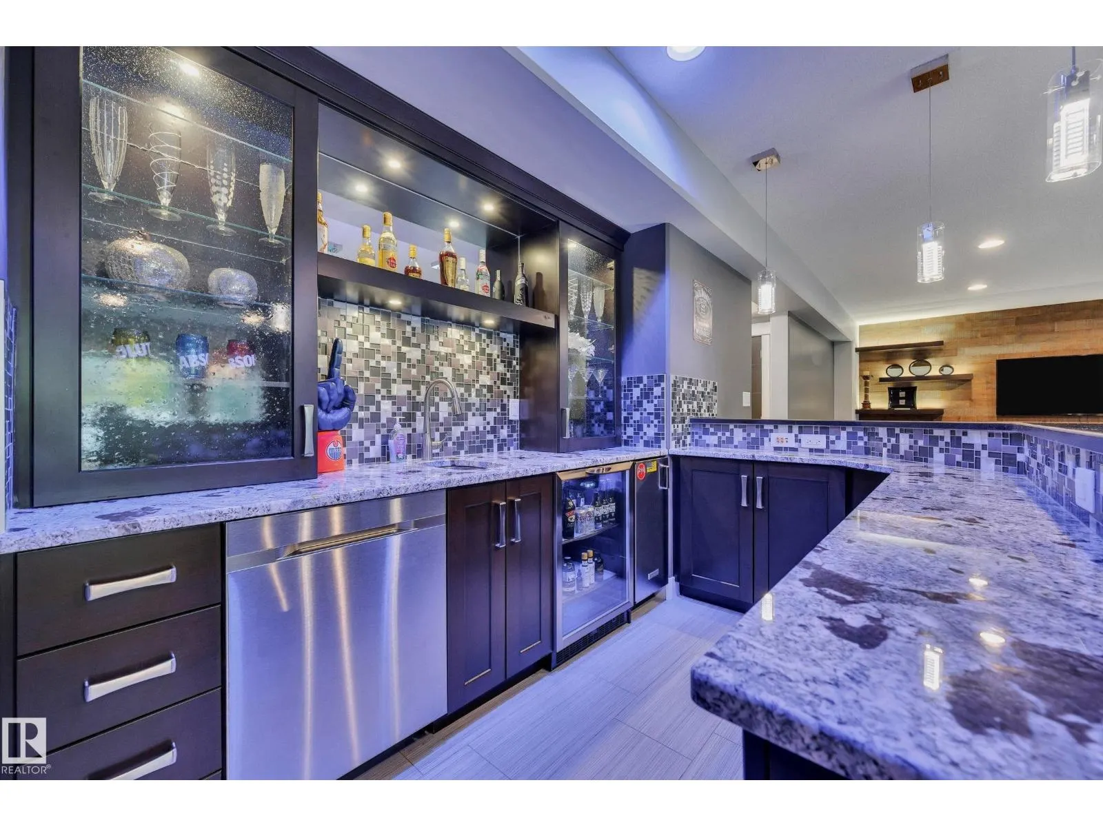 4431 KENNEDY CV SW
