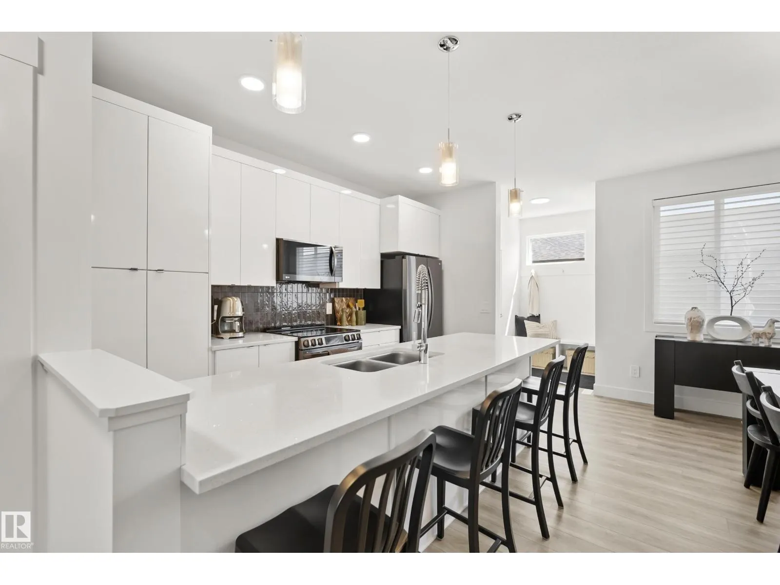 175 KINGLET BV NW