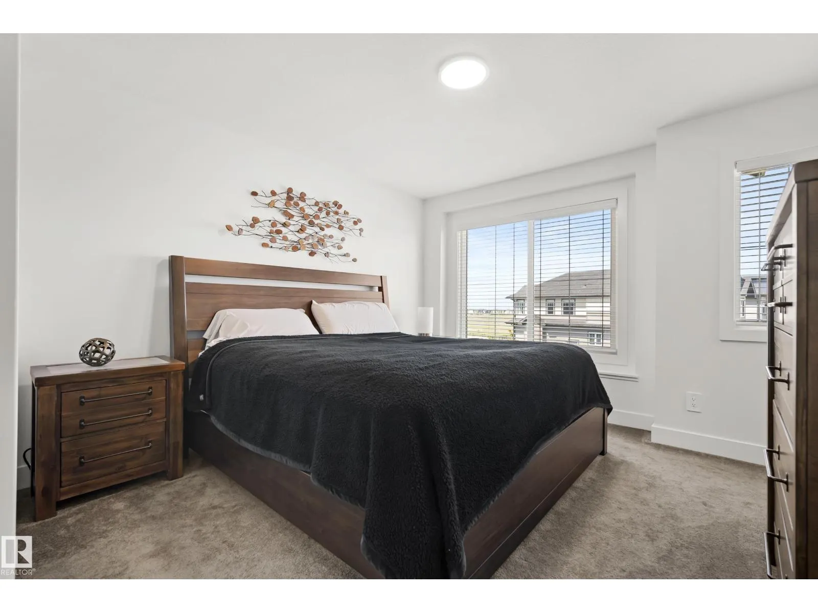 175 KINGLET BV NW