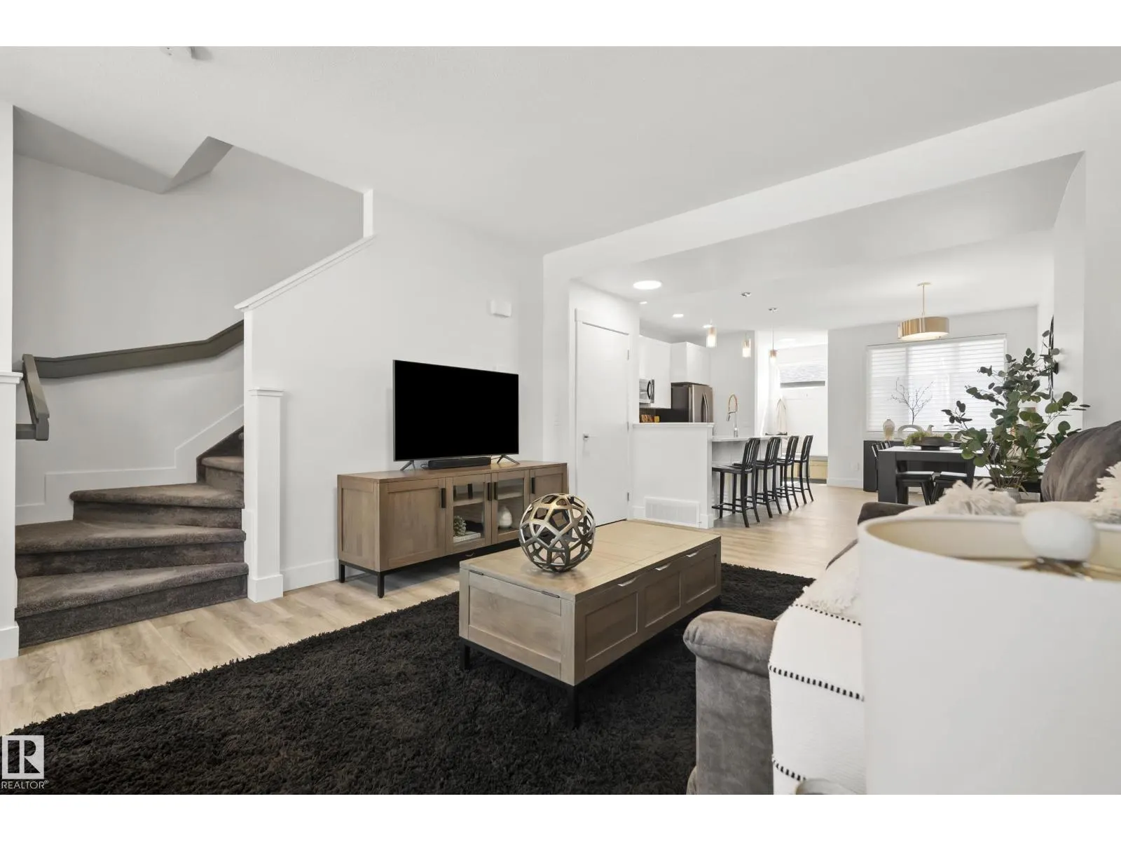 175 KINGLET BV NW