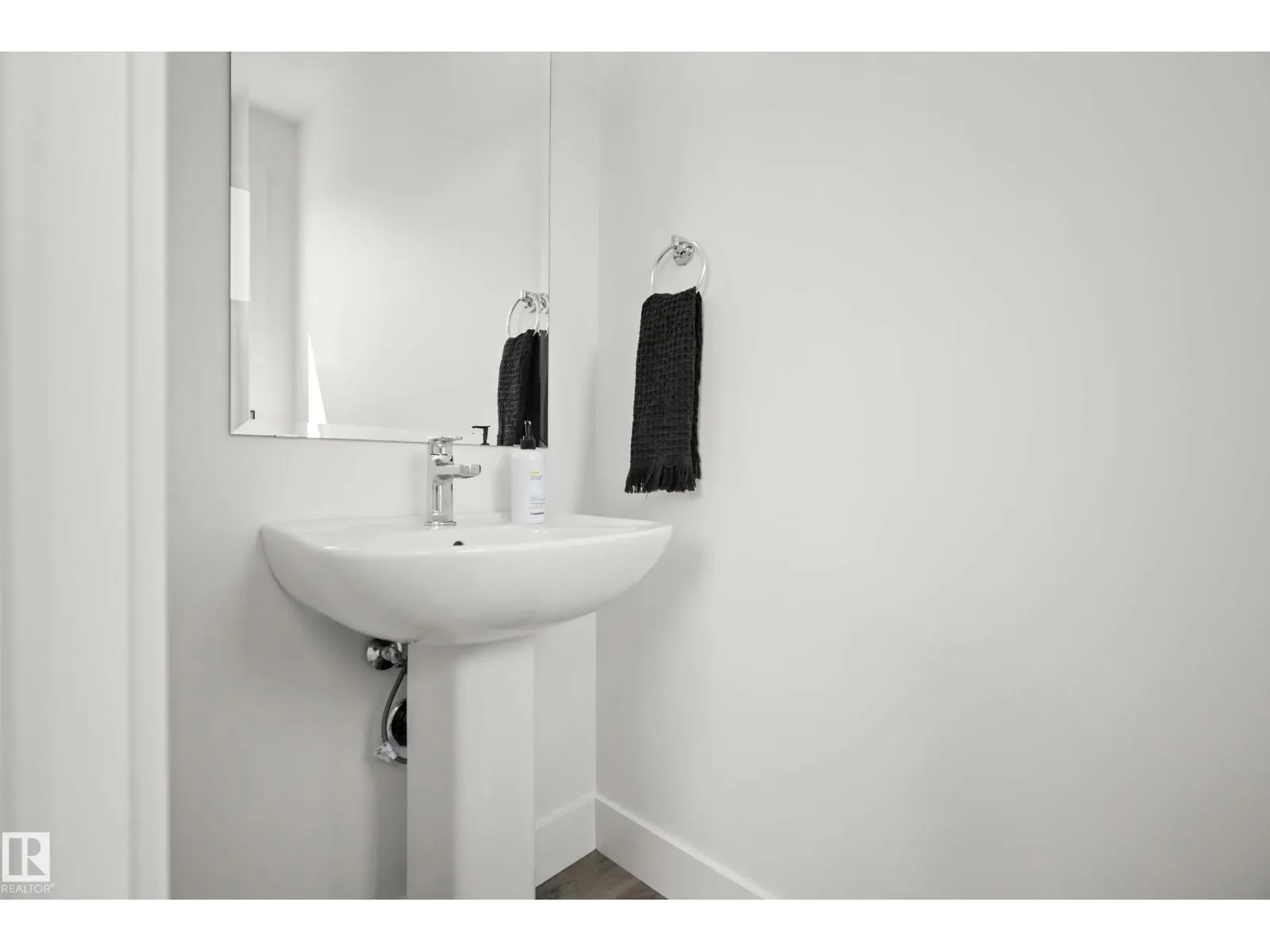 175 KINGLET BV NW