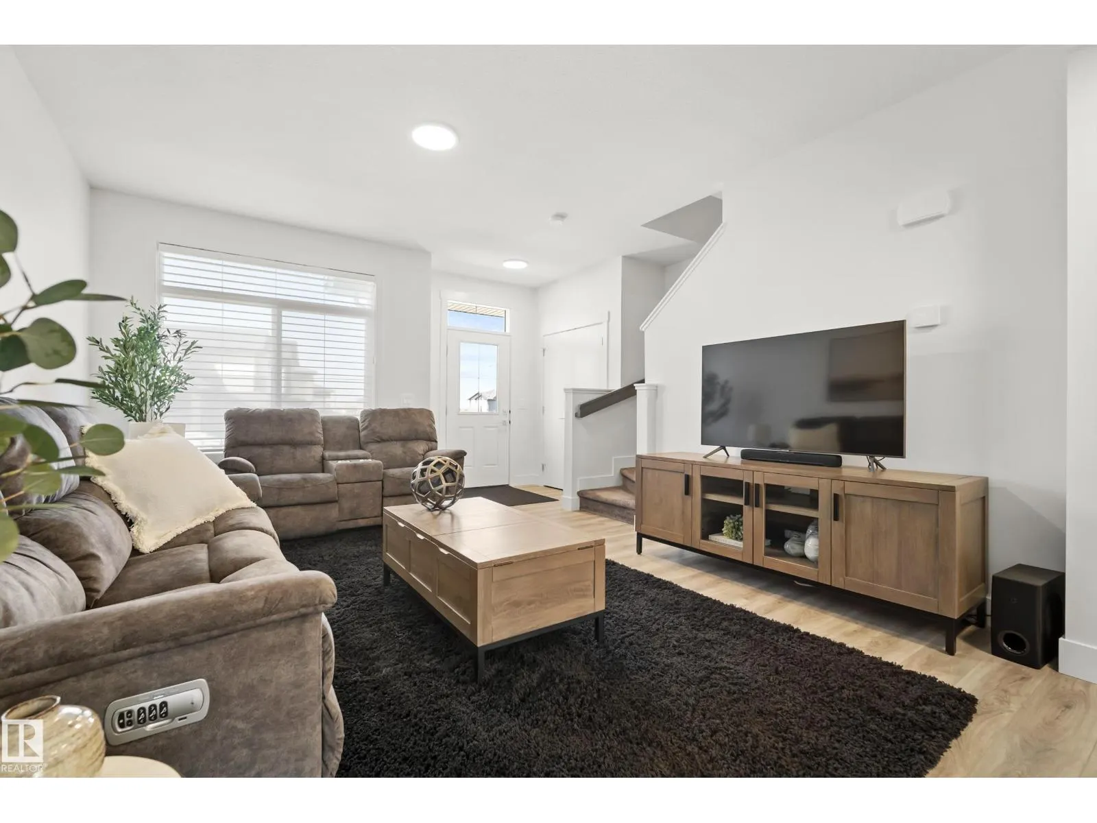 175 KINGLET BV NW