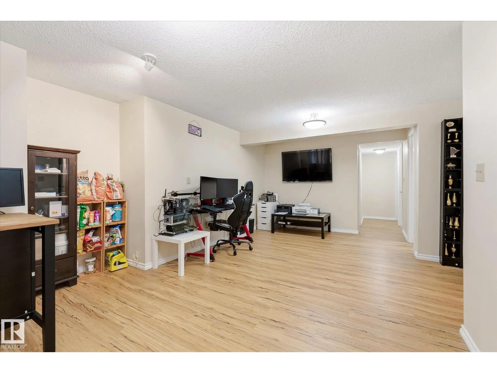 7712 187 ST NW