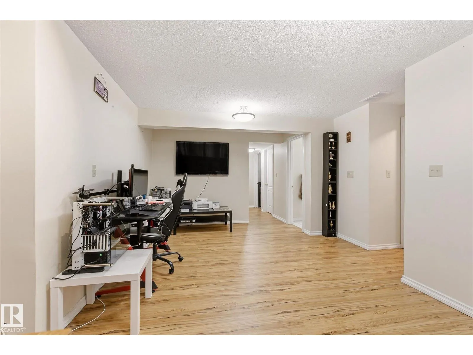 7712 187 ST NW