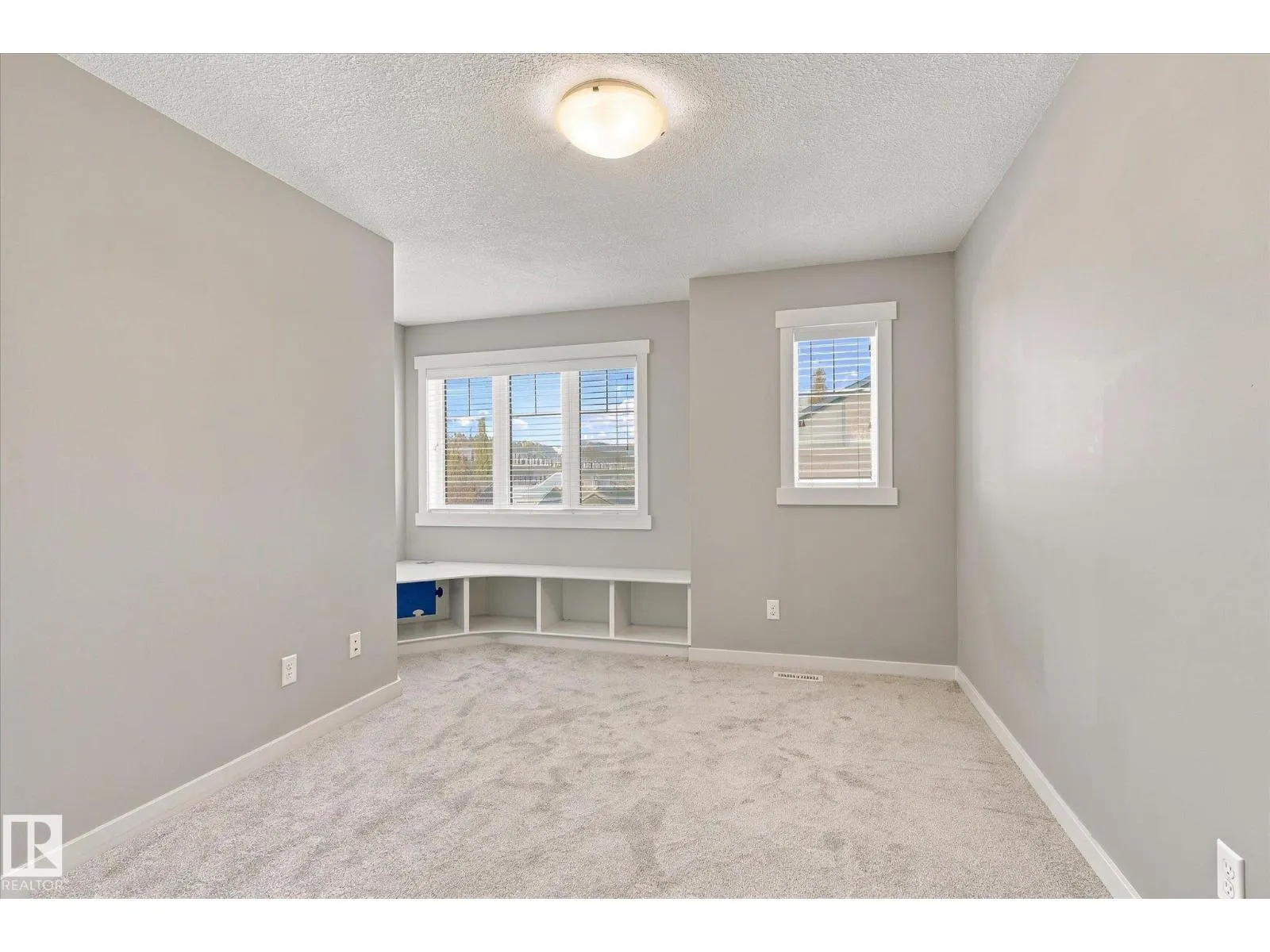 4125 MARTIN AV NW