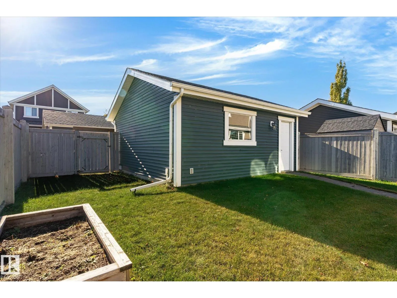 4125 MARTIN AV NW