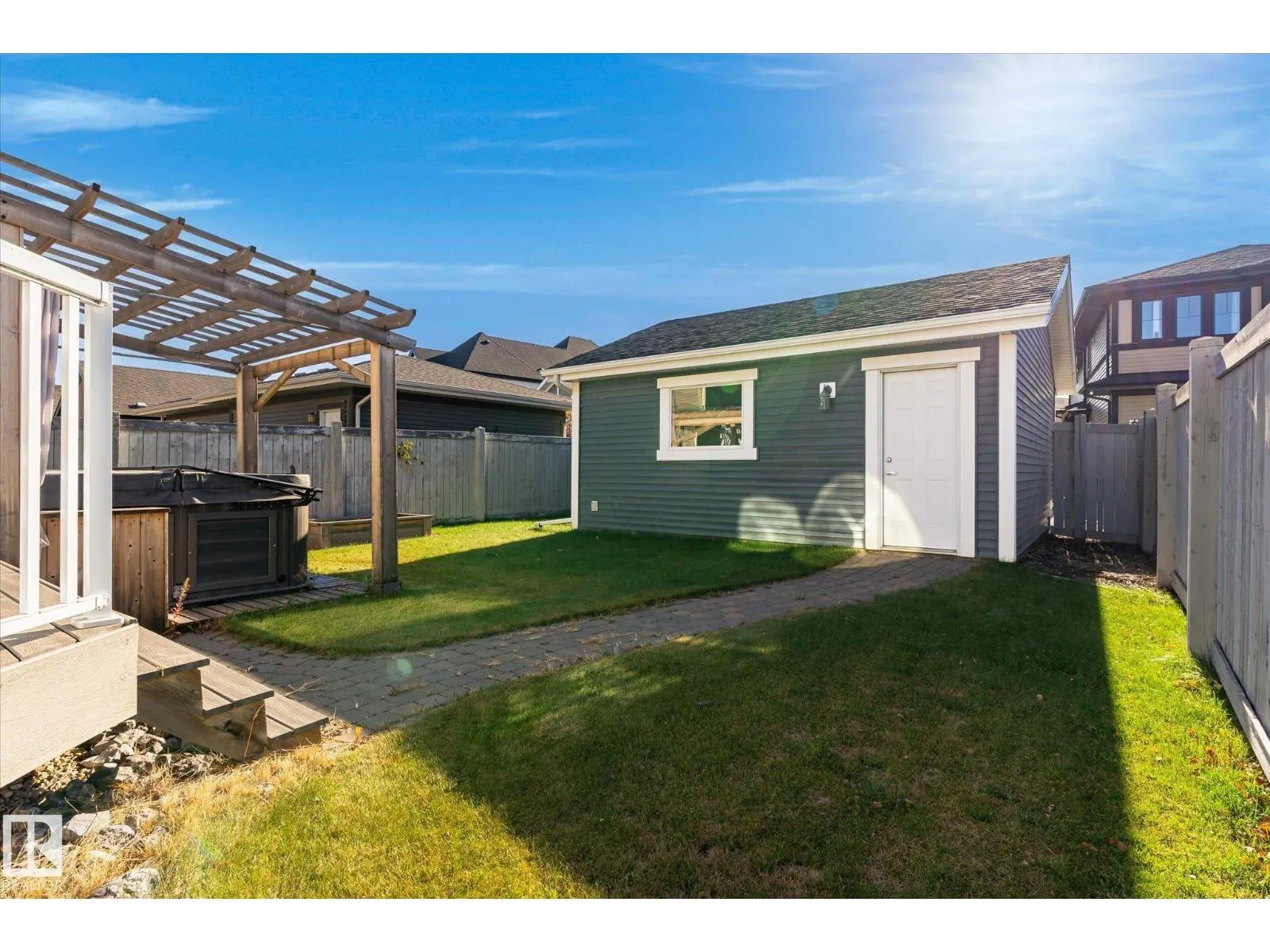 4125 MARTIN AV NW