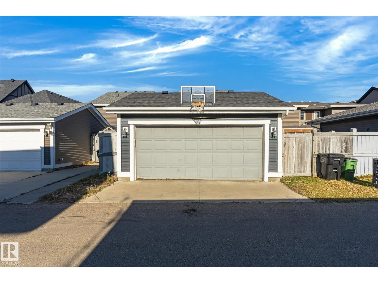 4125 MARTIN AV NW
