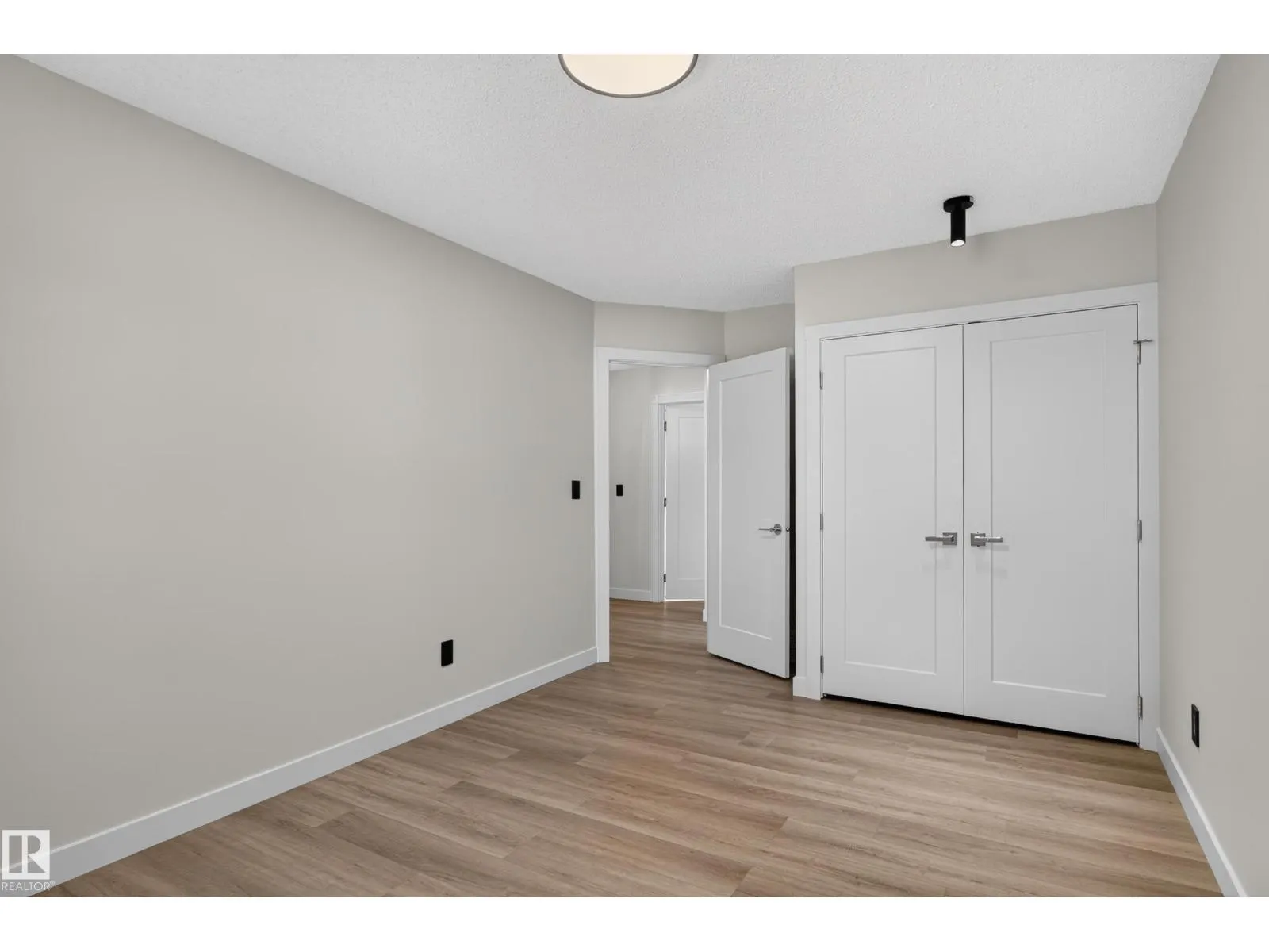 123 WALKER RD NW