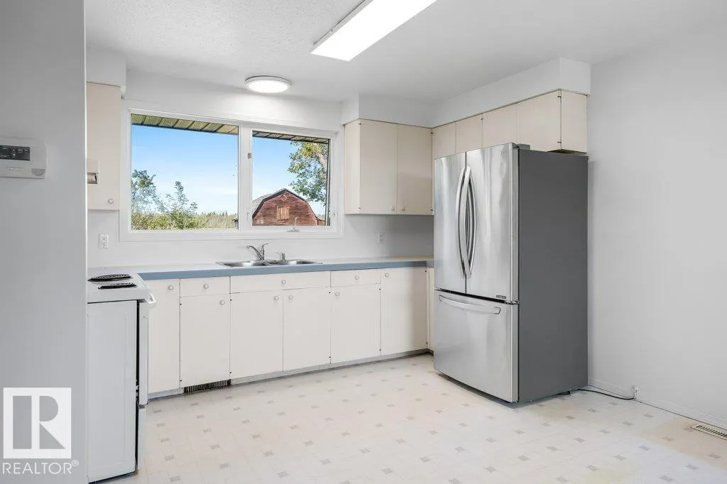 58231 Rge Rd 222