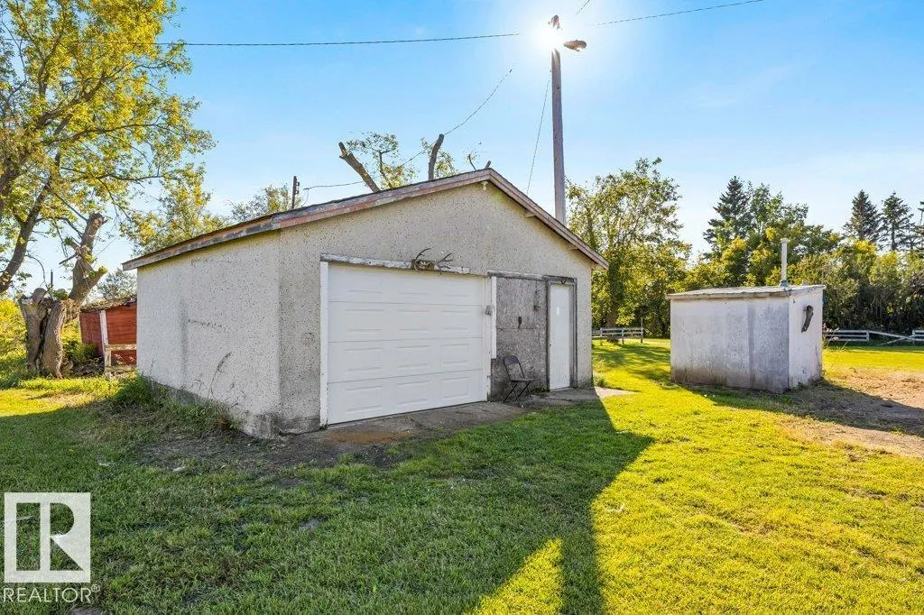 58231 Rge Rd 222