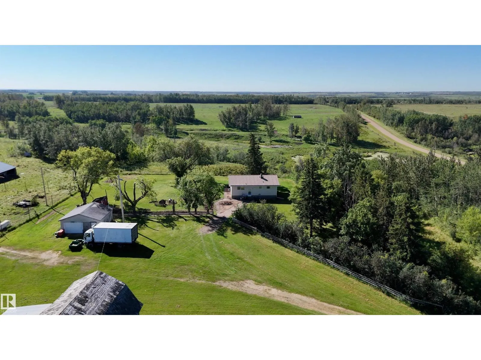 58231 Rge Rd 222