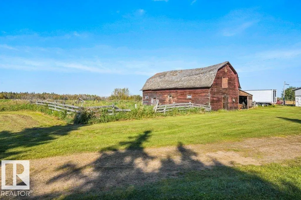 58231 Rge Rd 222