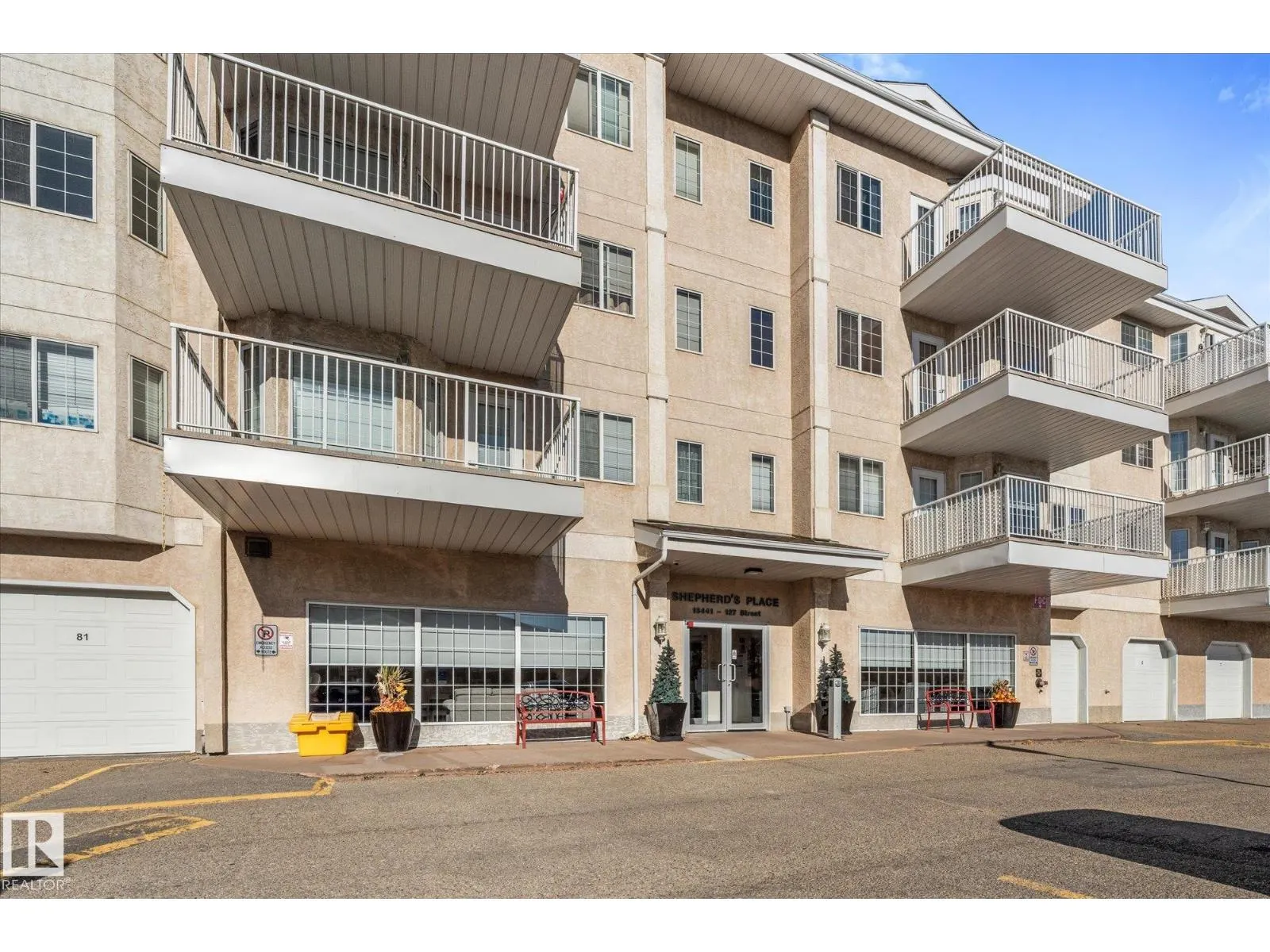 #452 13441 127 ST NW
