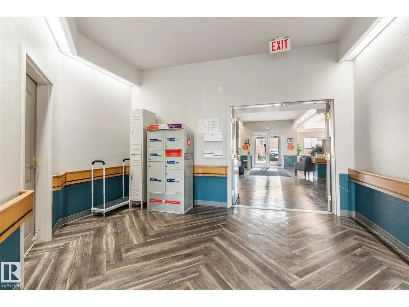 #452 13441 127 ST NW