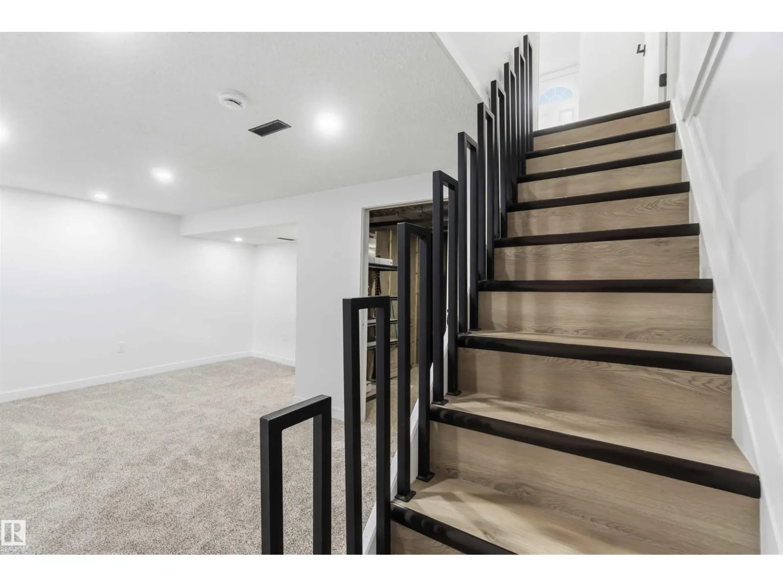 160 HABITAT CR NW