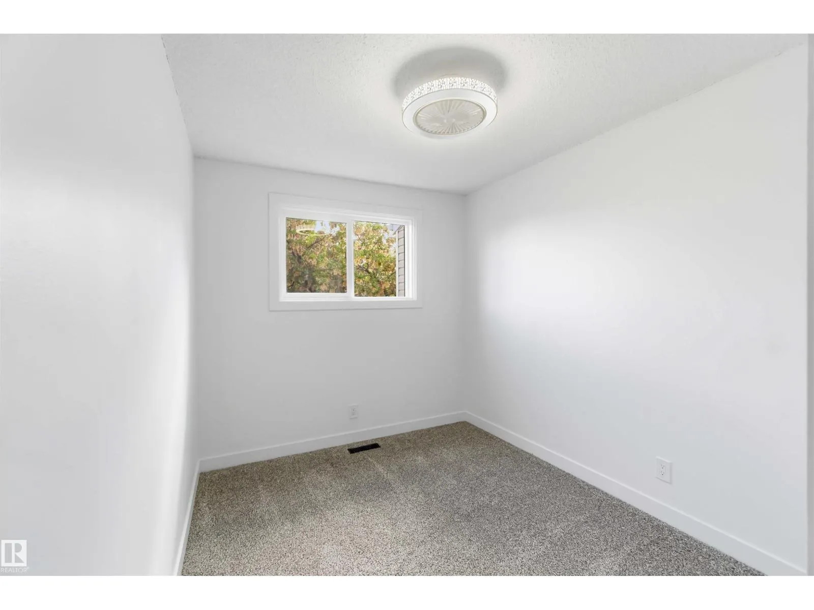 160 HABITAT CR NW