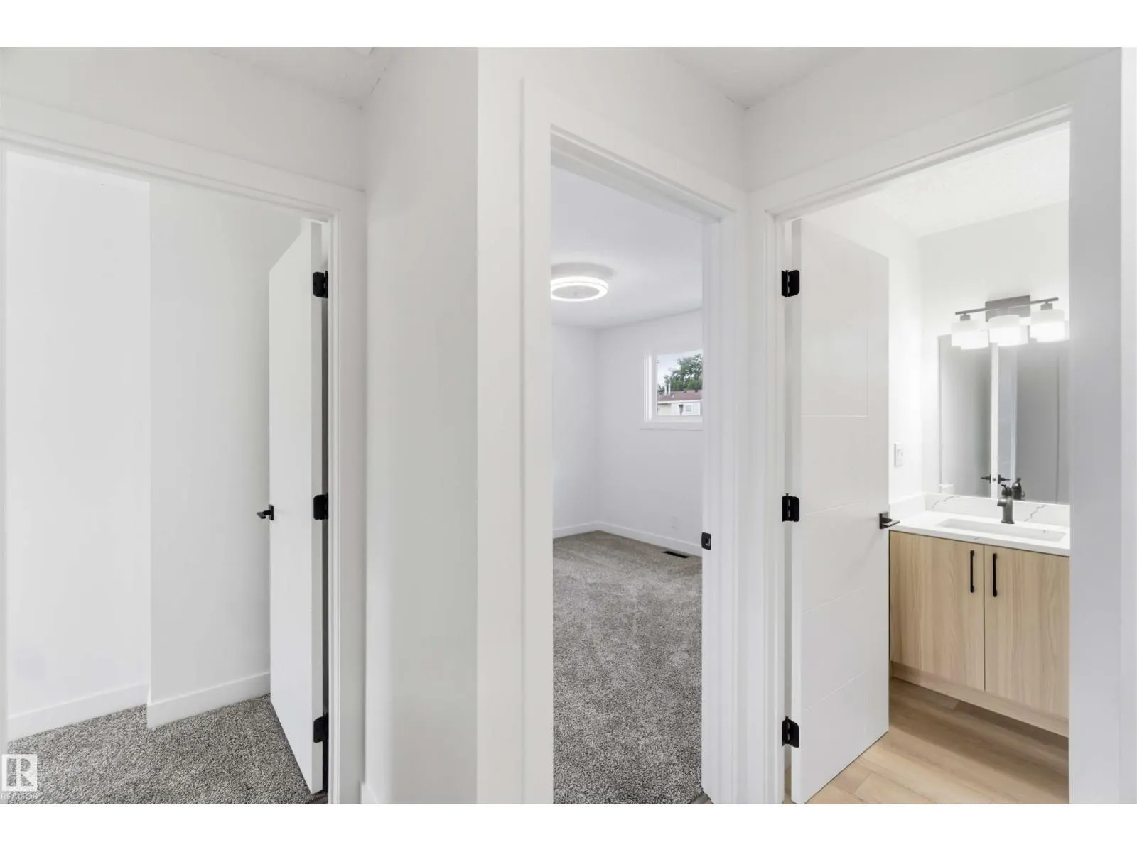 160 HABITAT CR NW