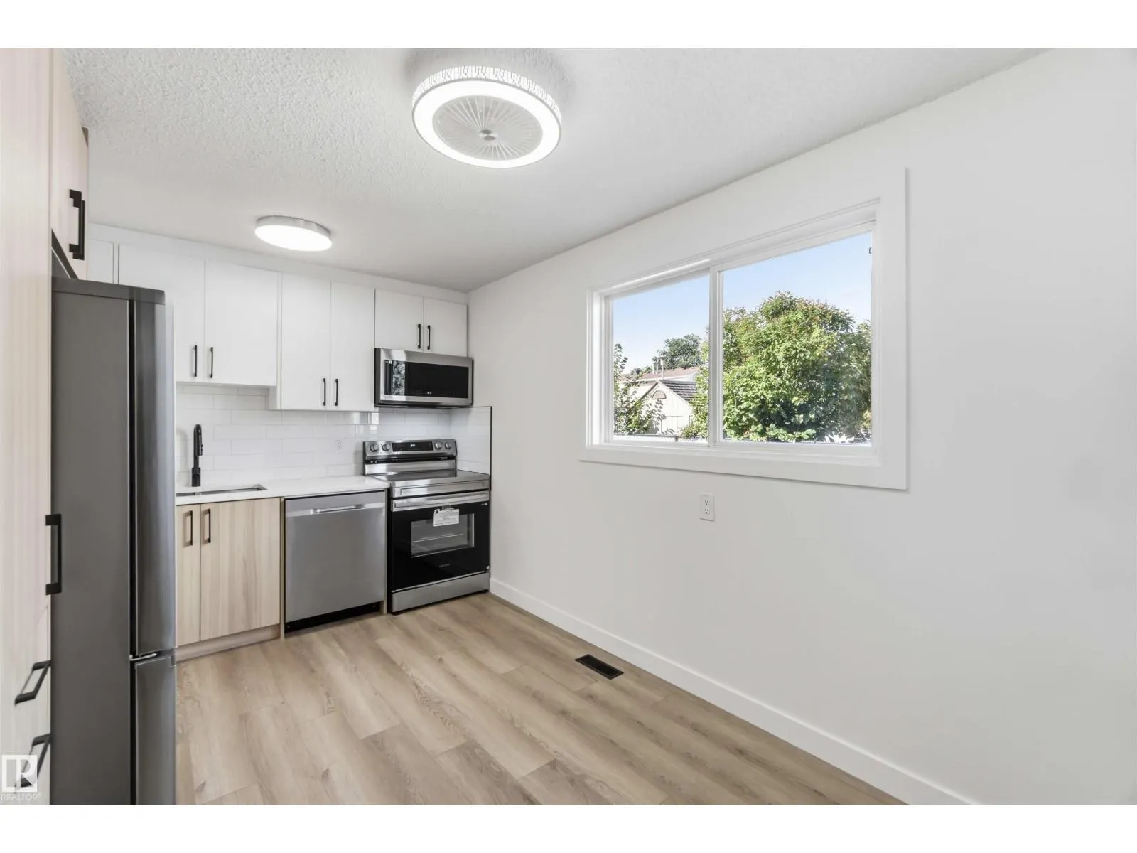 160 HABITAT CR NW