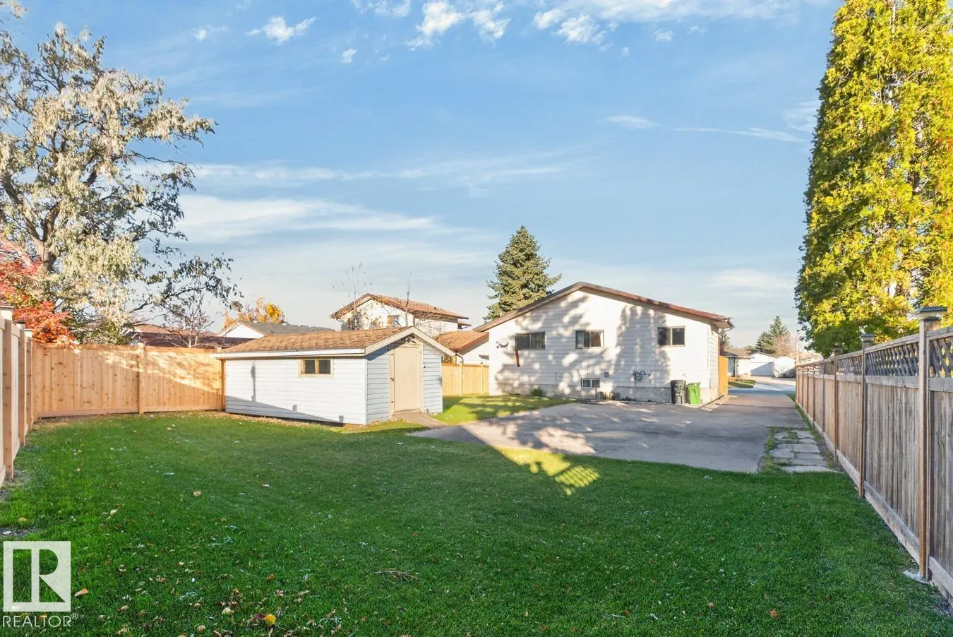 3047 143 AV NW