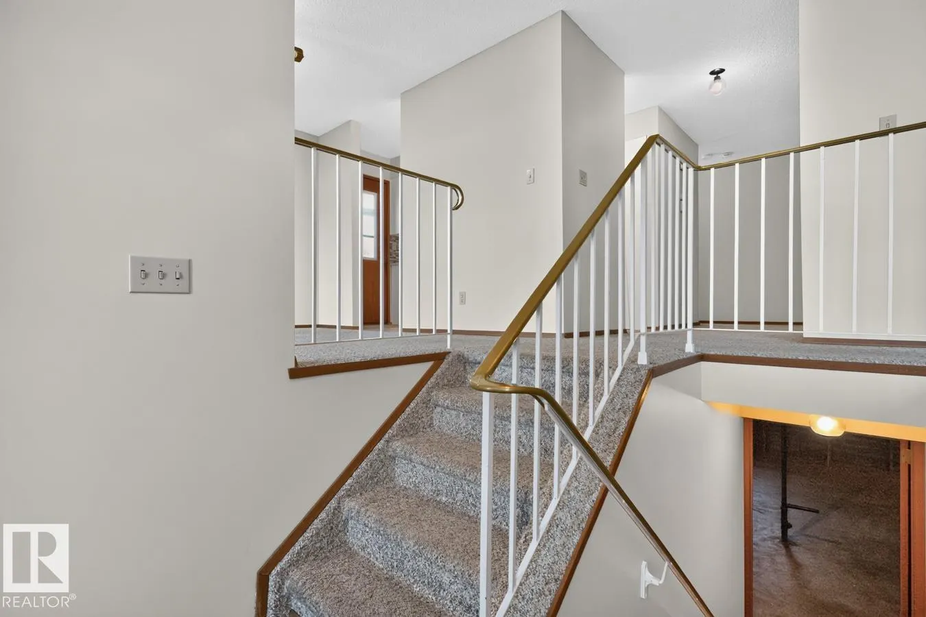 3047 143 AV NW