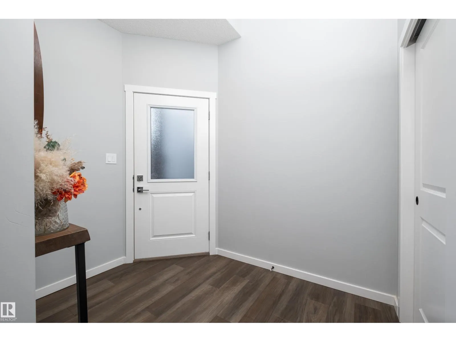 310 41 ST SW