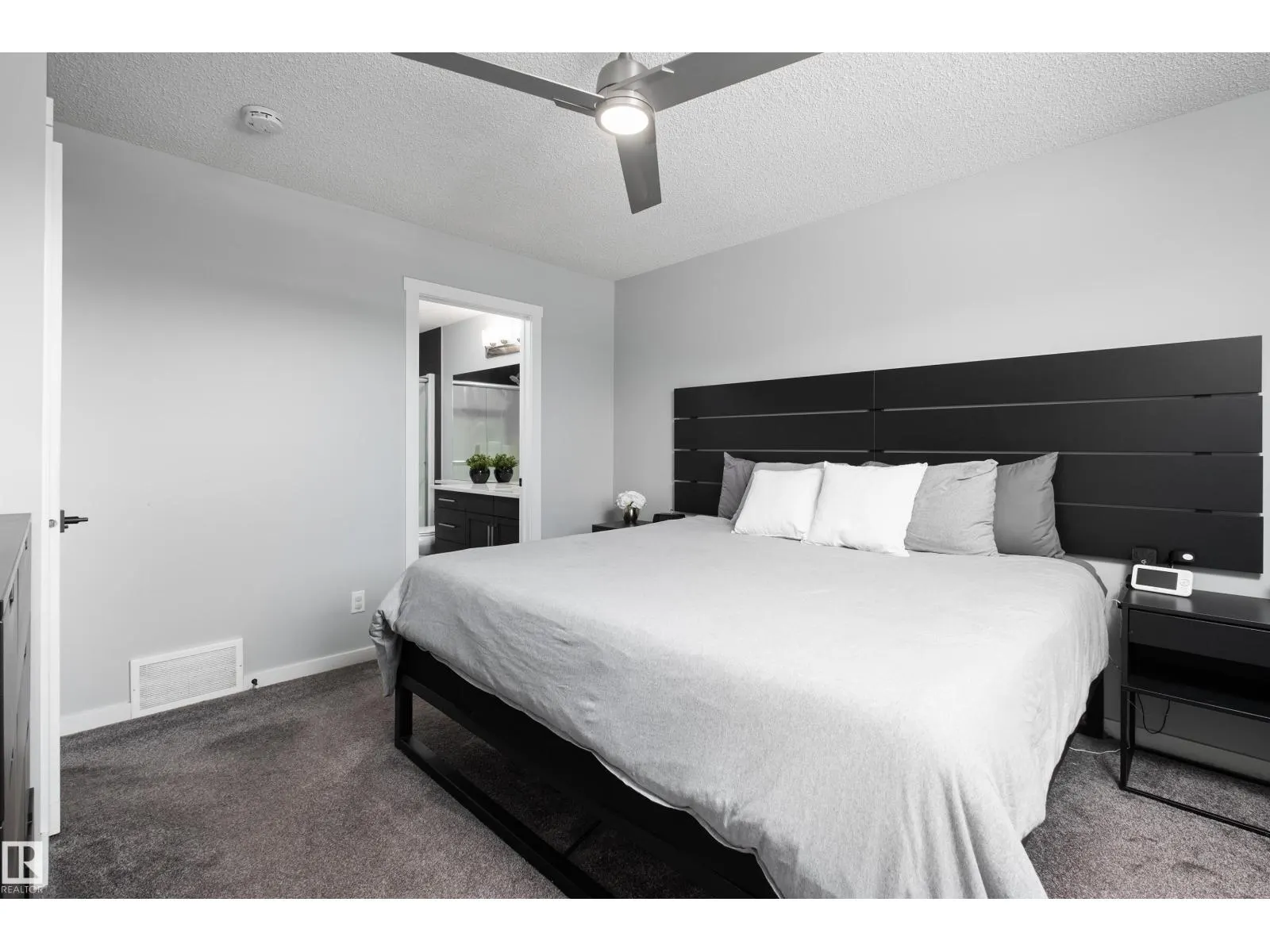 310 41 ST SW
