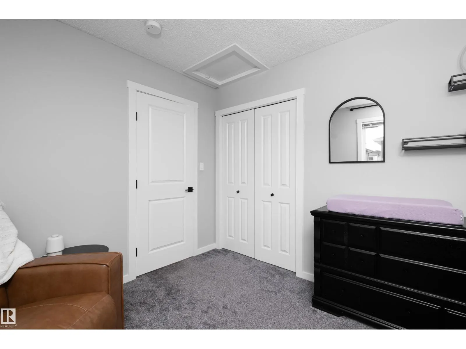 310 41 ST SW