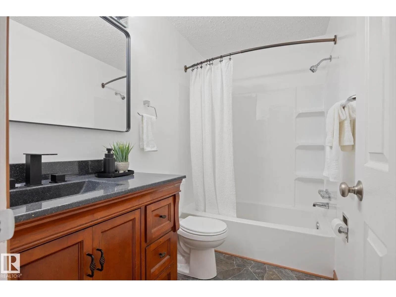 14107 114 ST NW