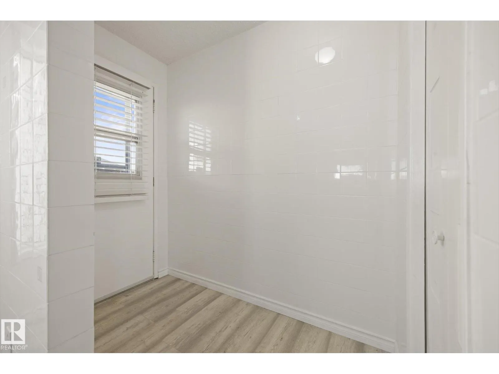 14107 114 ST NW