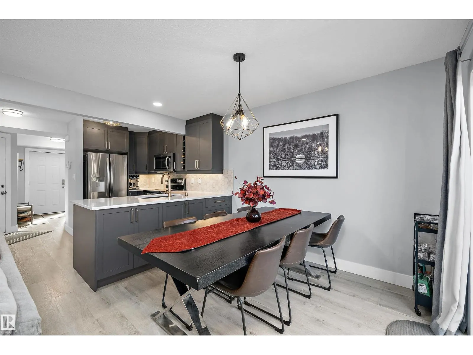 13984 137 ST NW