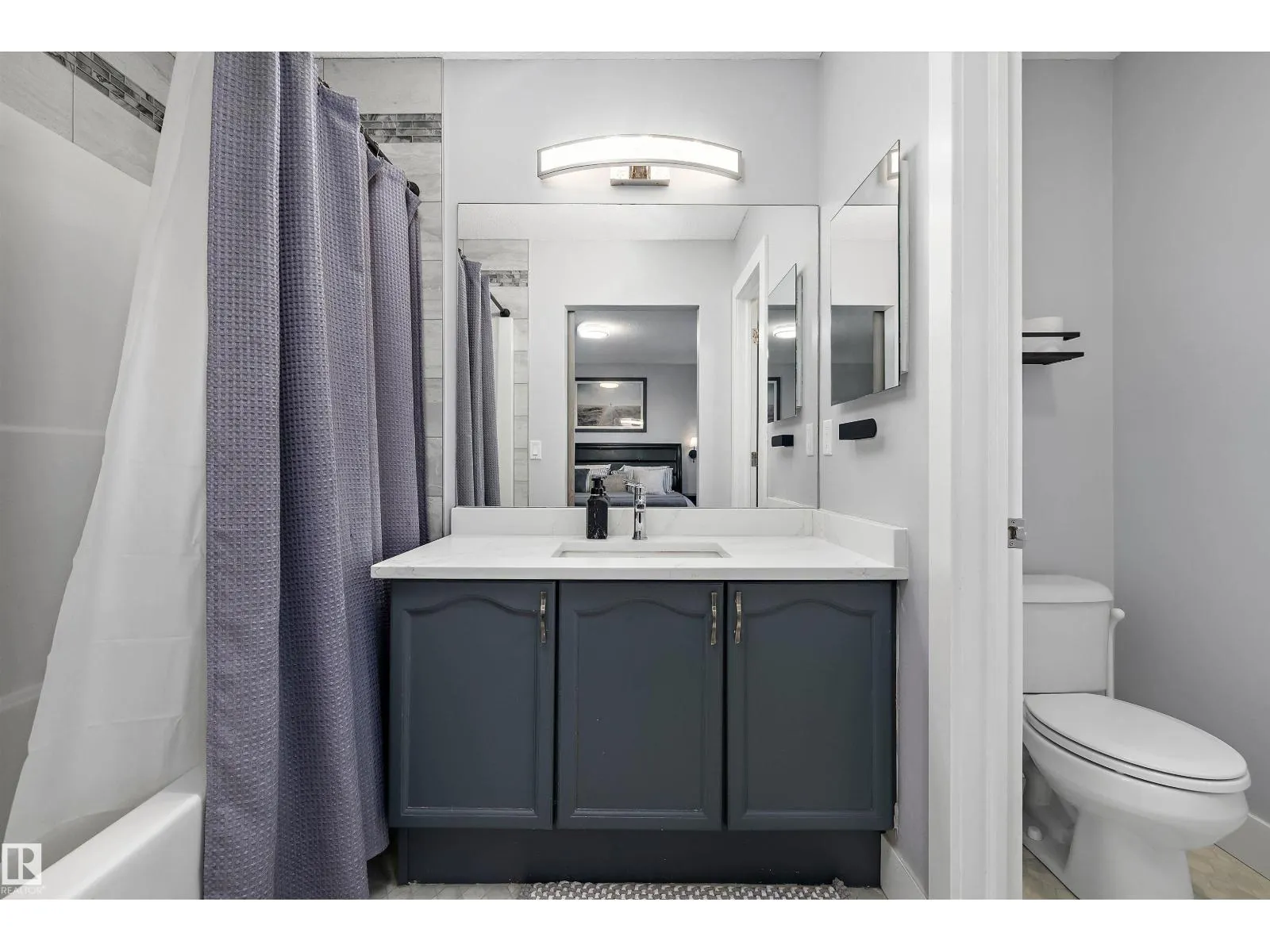 13984 137 ST NW