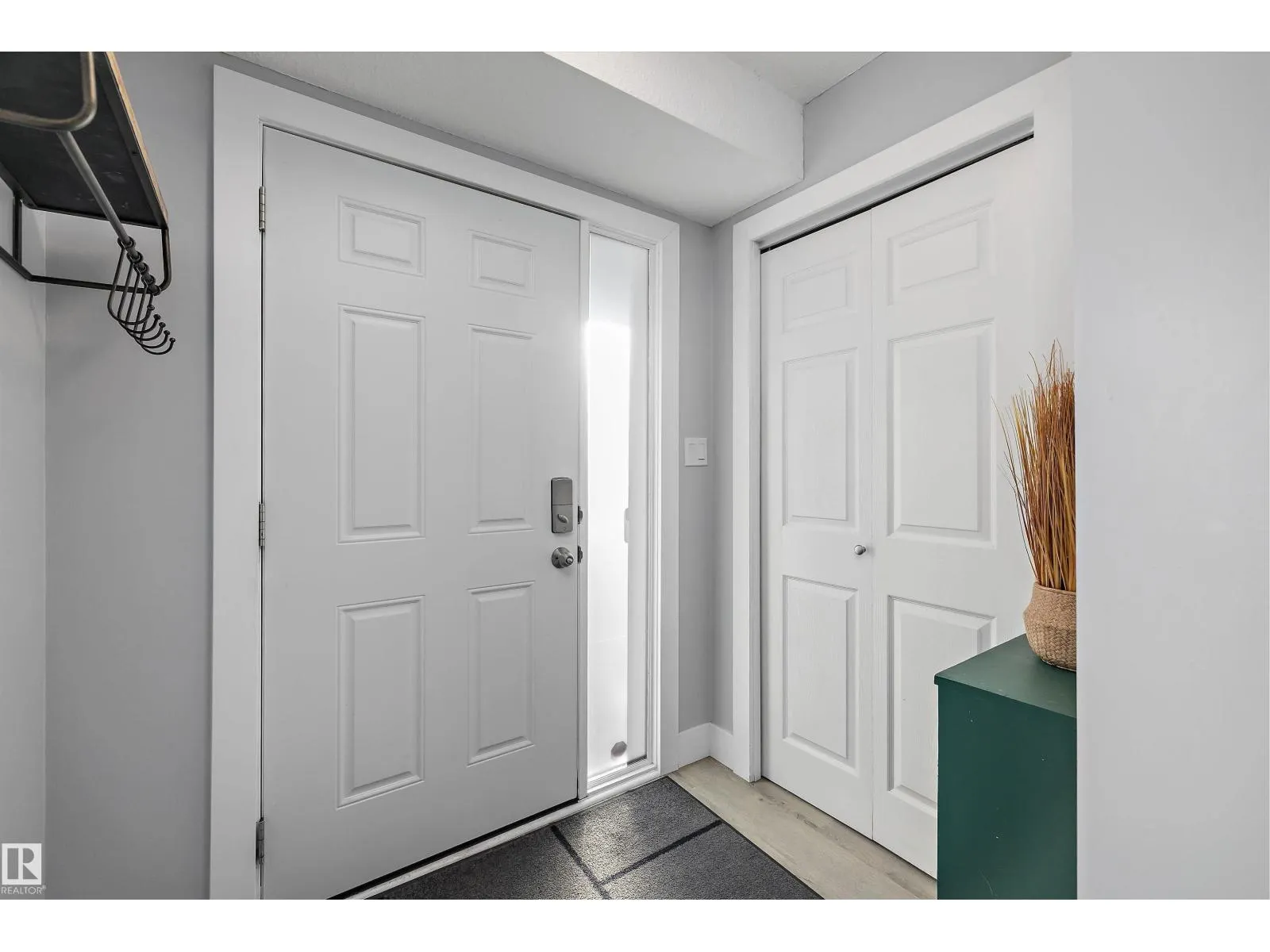 13984 137 ST NW
