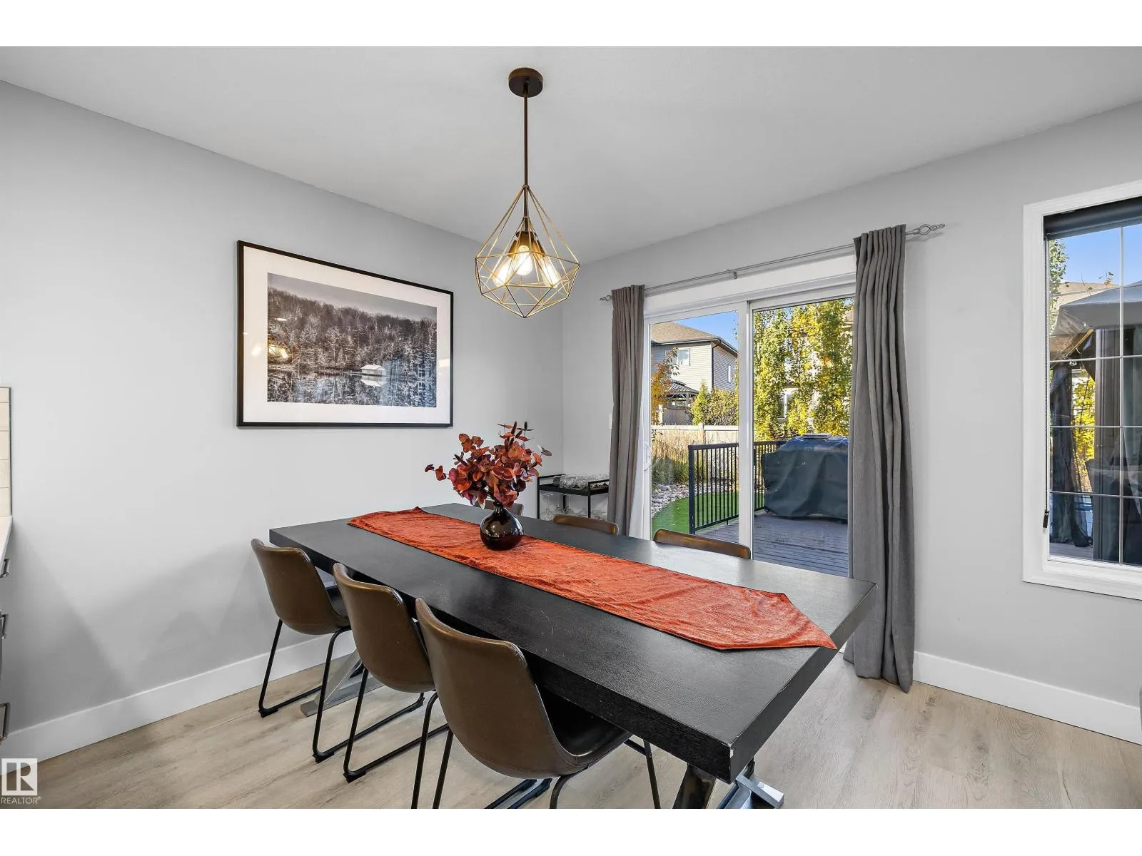 13984 137 ST NW