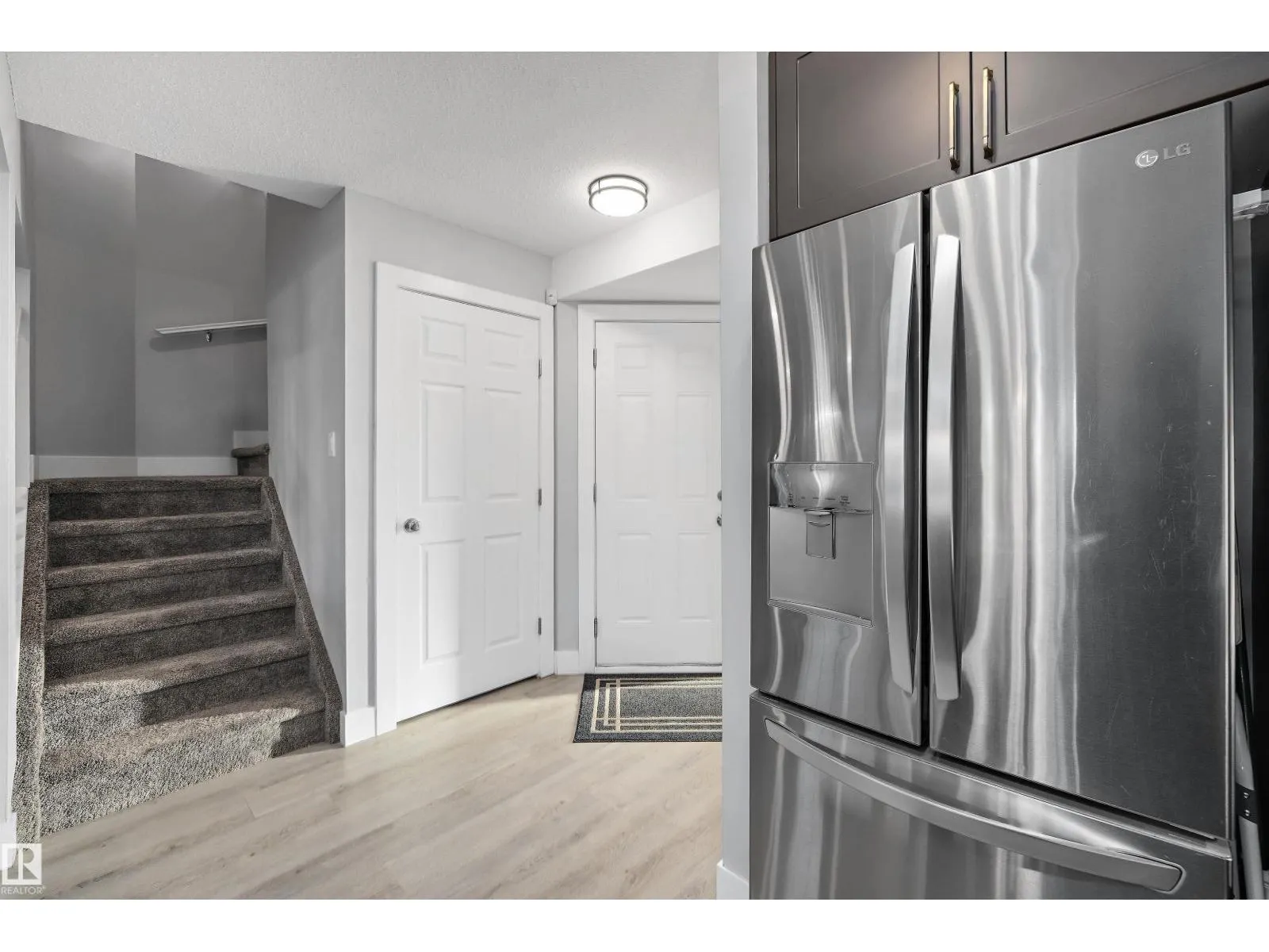 13984 137 ST NW