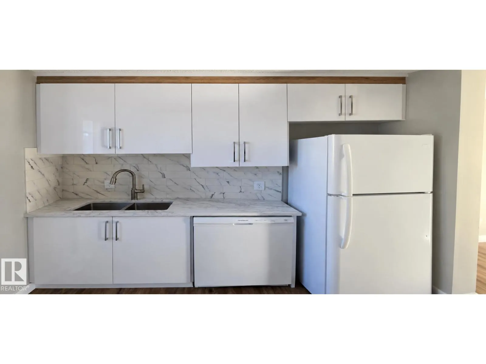 11430 139 AV NW