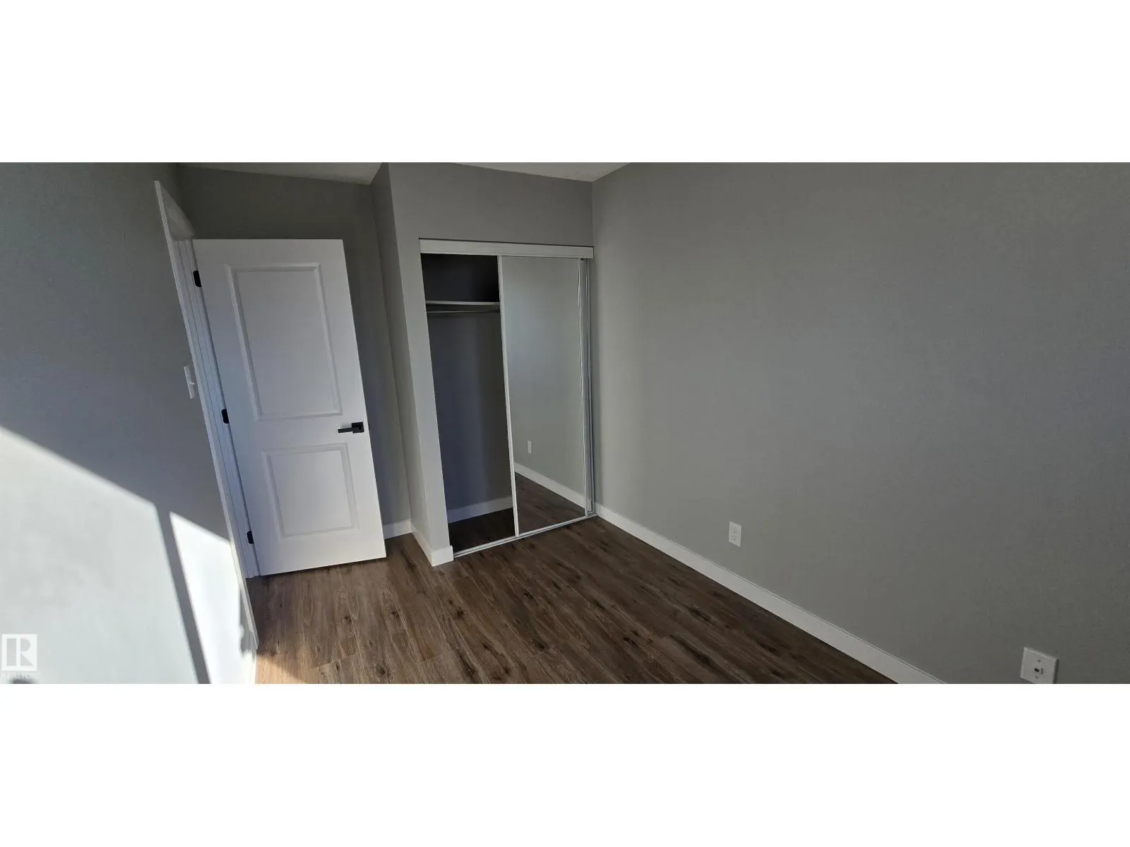 11430 139 AV NW