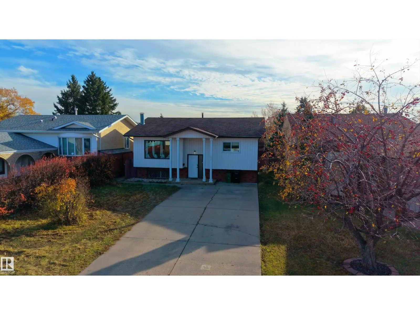4535 30 AV NW