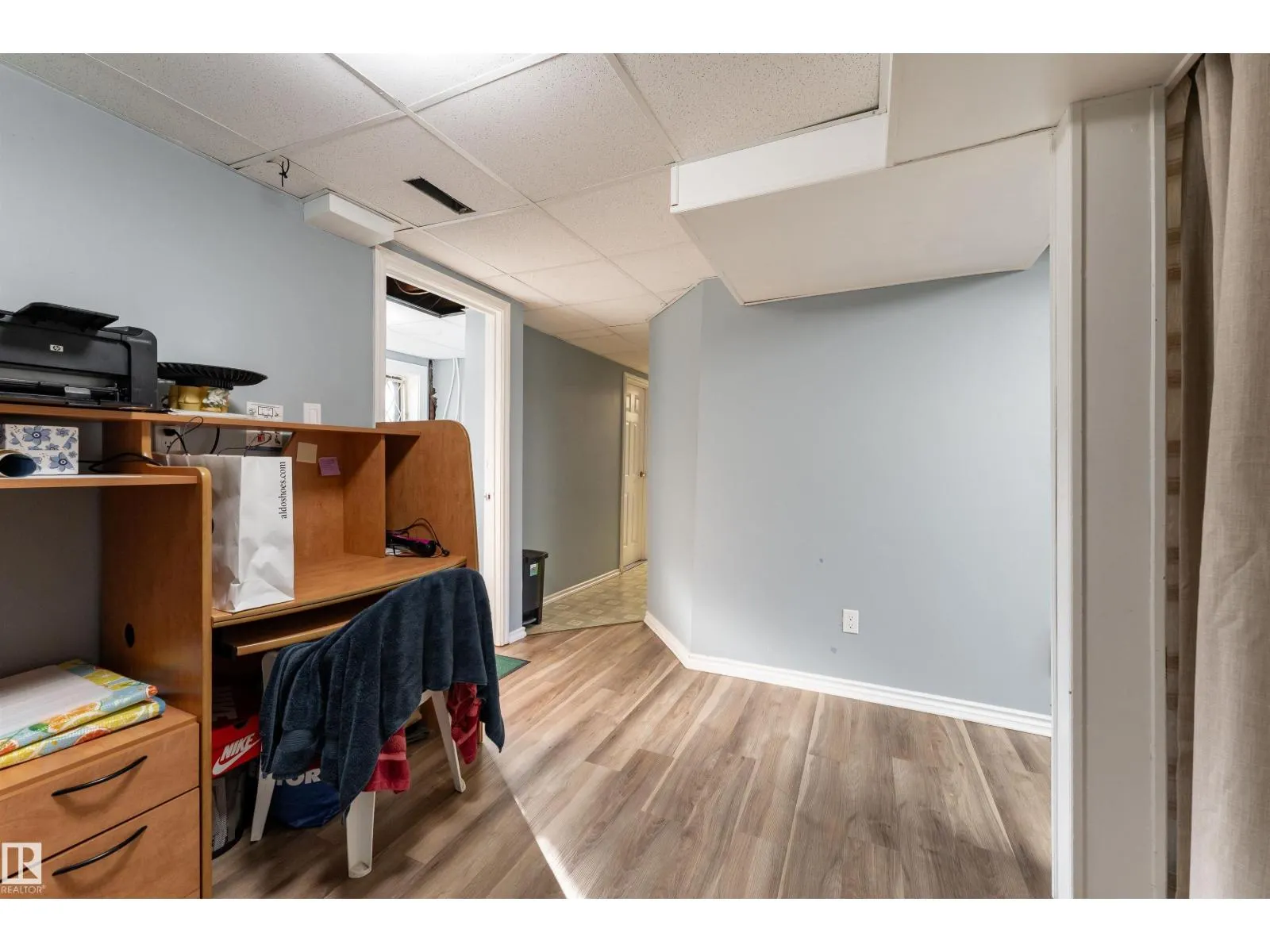 4535 30 AV NW