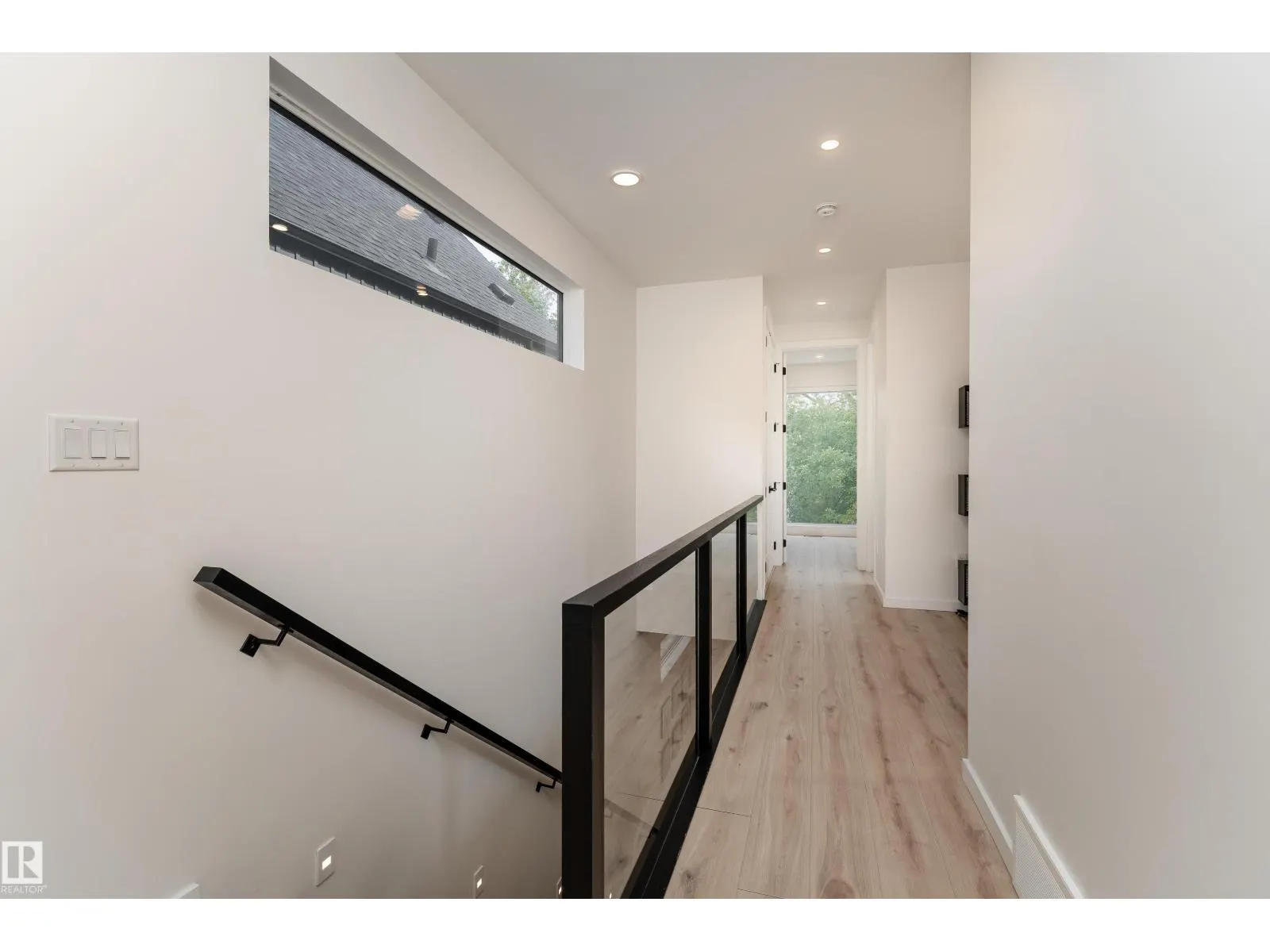 10138 90 ST NW