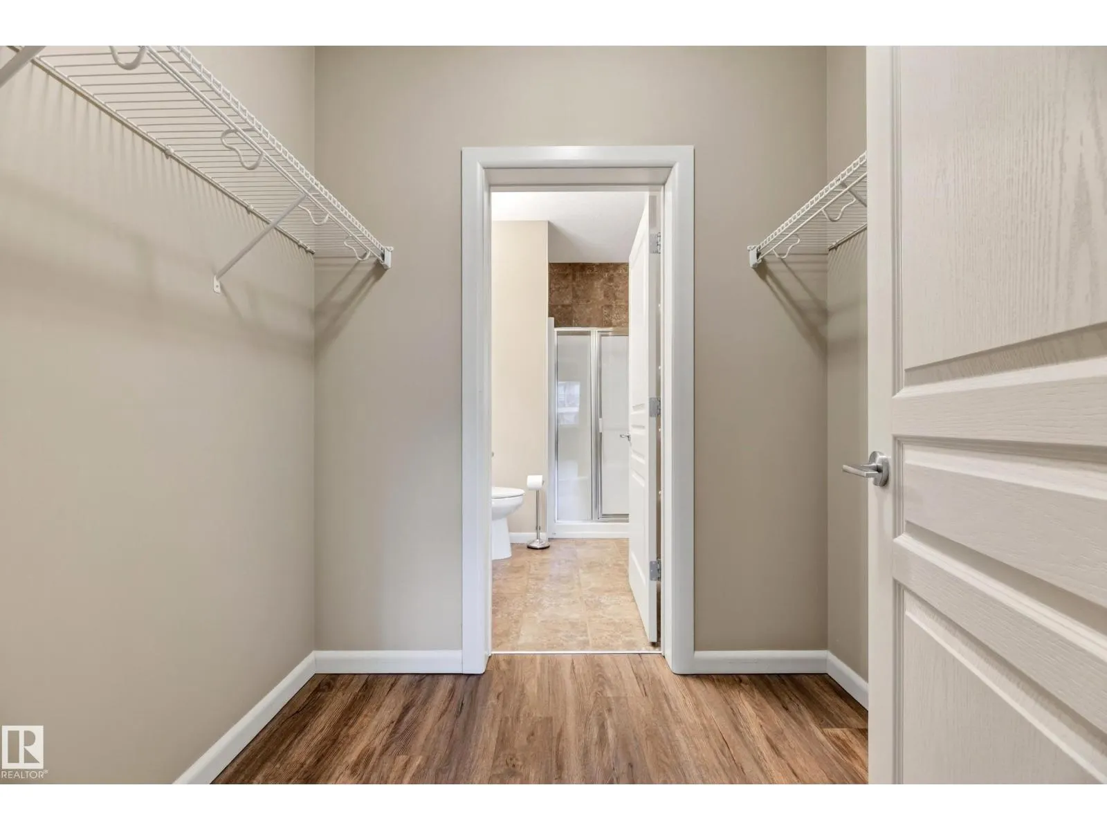 #425 400 PALISADES WY